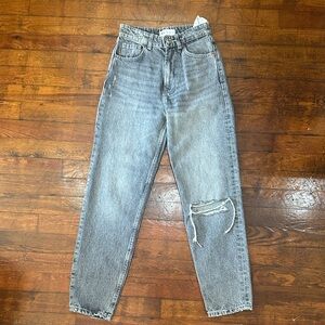 Zara Hi Rise Straight Jeans